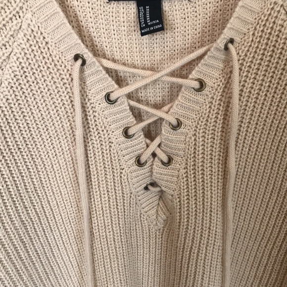 Forever 21 sweater size Medium - Picture 3 of 15